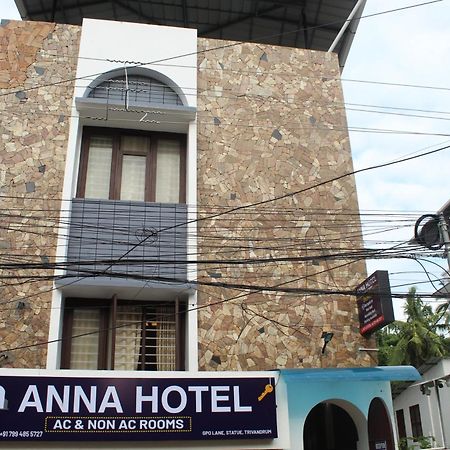 Anna Hotel Thiruvananthapuram Exterior foto